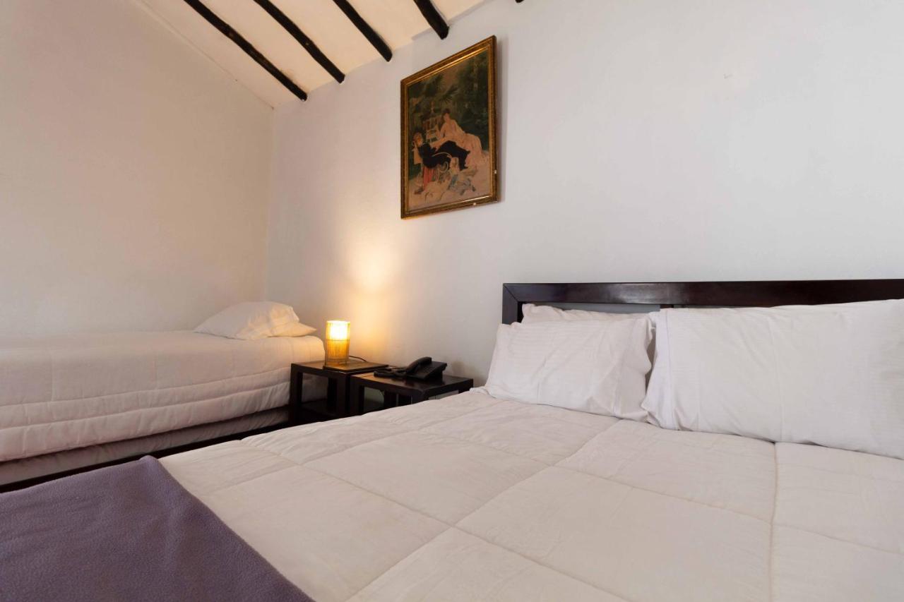 Club Campestre Hacienda Fizebad Hotel El Retiro  Habitación foto