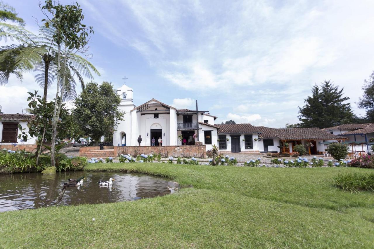 Club Campestre Hacienda Fizebad Hotel El Retiro  Exterior foto